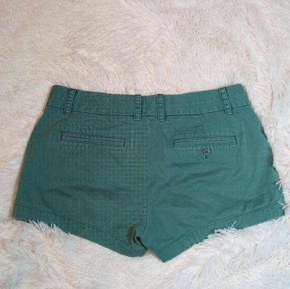 J. Crew Chino city fit 3” Shorts - Picture 5 of 9